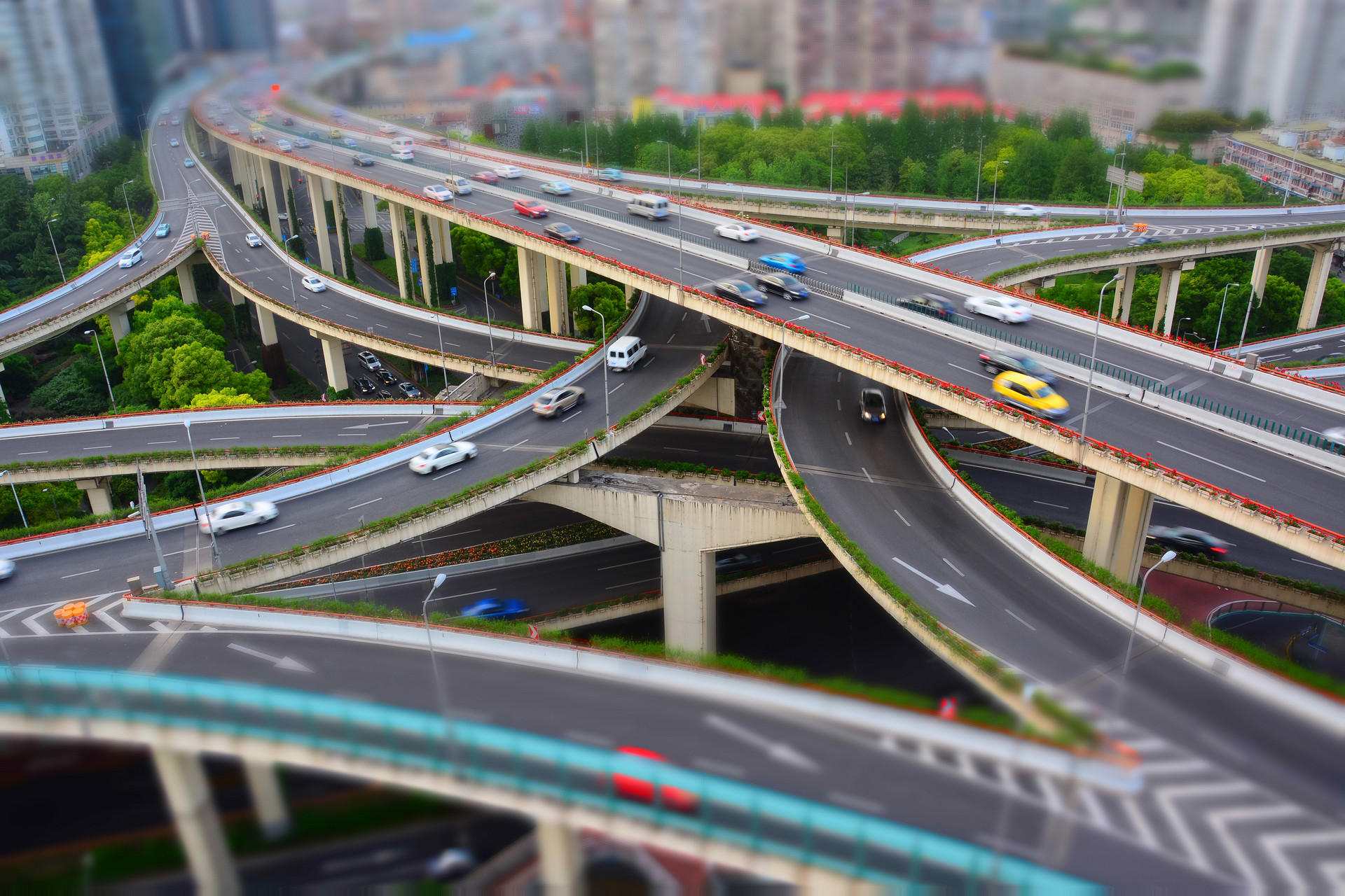 摄图网_501363929_banner_上海城市交通微缩景观移轴摄影（非企业商用）.jpg